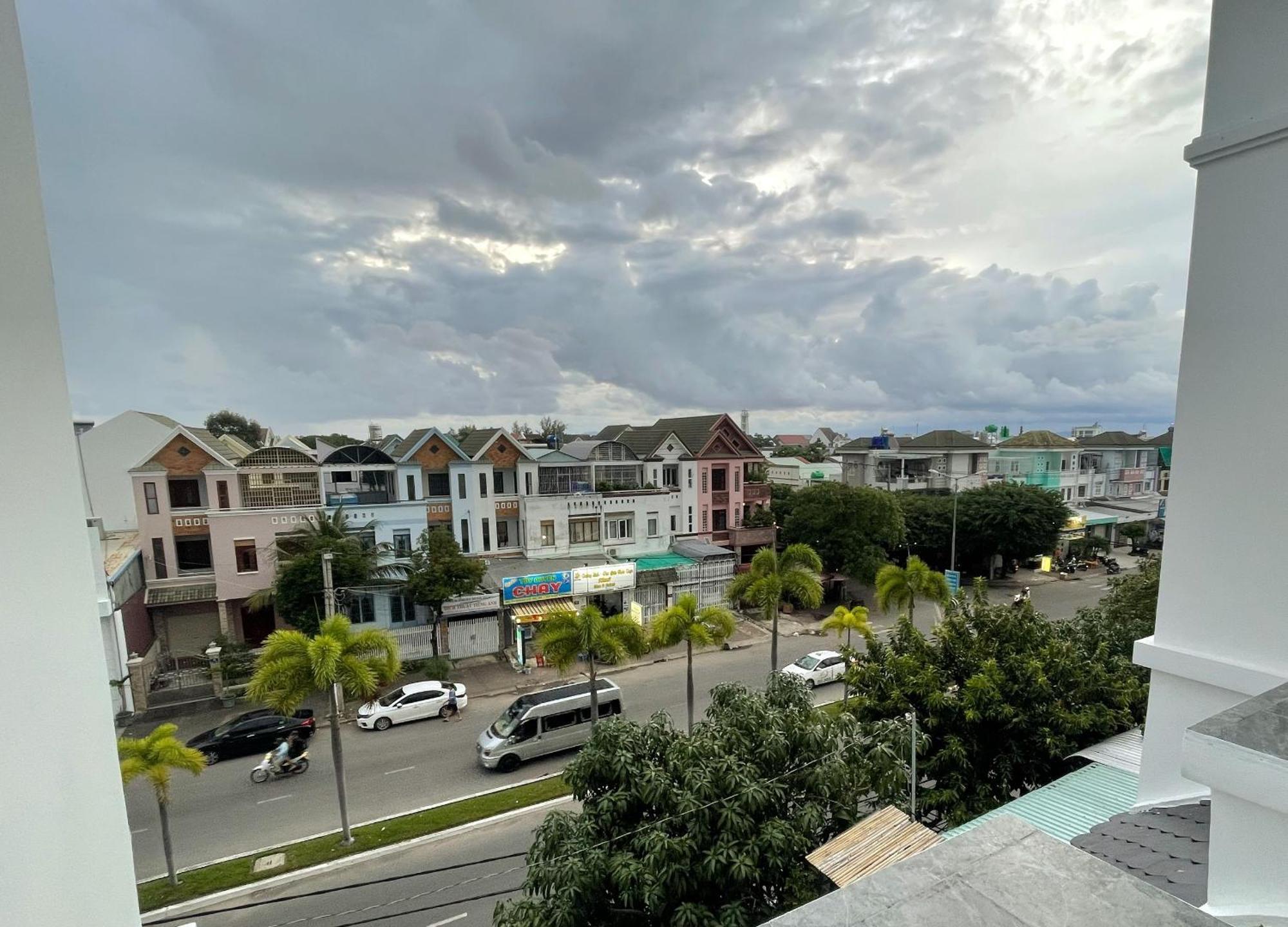Nha Minh Homestay Rạch Giá Luaran gambar